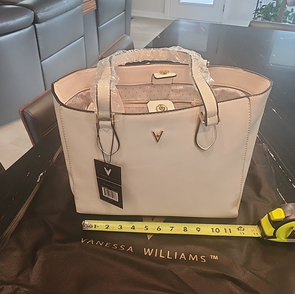Vanessa Williams NWT handbag